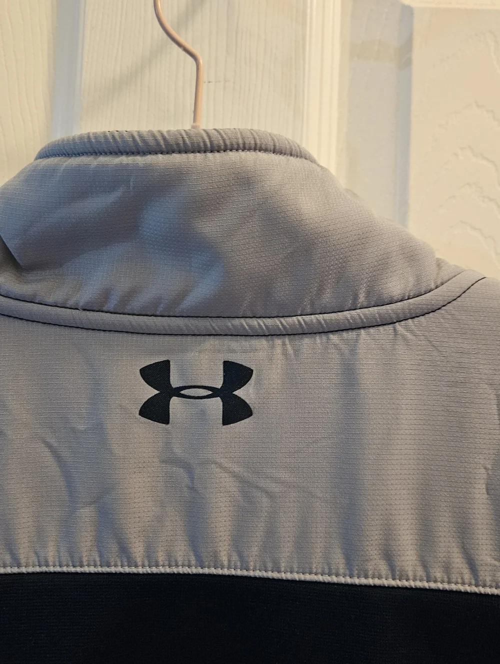 Notre Dame Under Armour Men's Full Zip Jacket (Sz Lg Loose)